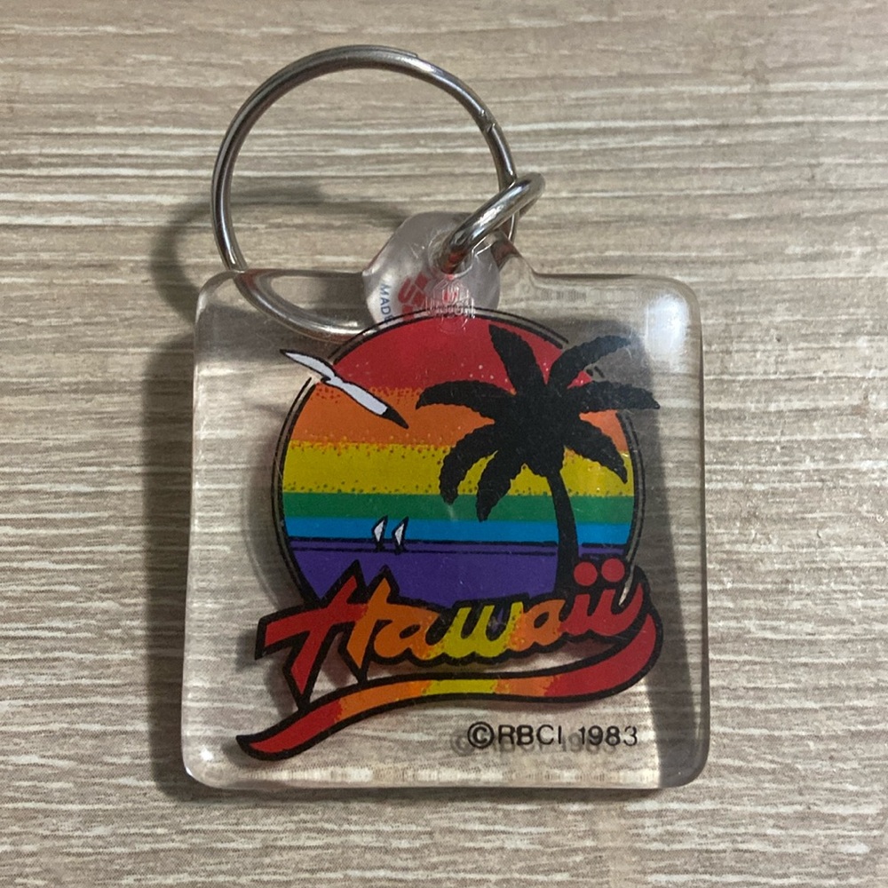 Vintage 1983 Hawaii RBCI Keychain Acrylic Rainbow Palm Tree Retro 1.5”